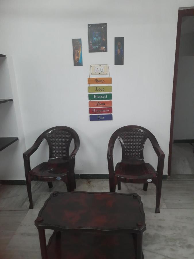 White House- 1Bk Pleasant Apartment With Open Terrace Coimbatore Exterior foto