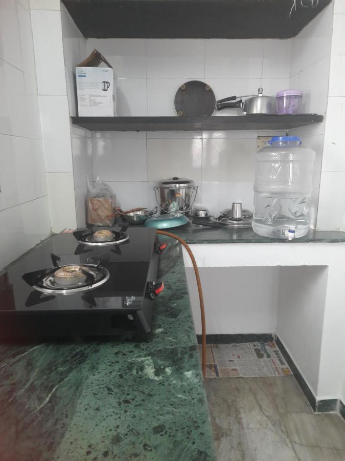 White House- 1Bk Pleasant Apartment With Open Terrace Coimbatore Exterior foto